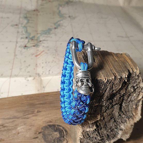 Bransoletka Pirae Skull Blue Stitched grafika